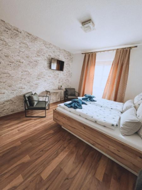 Hotels in Schwarzach Am Main